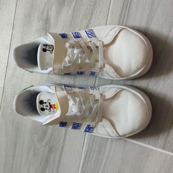 Adidas Mickey Mouse boys sneakers - Picture 2 of 6
